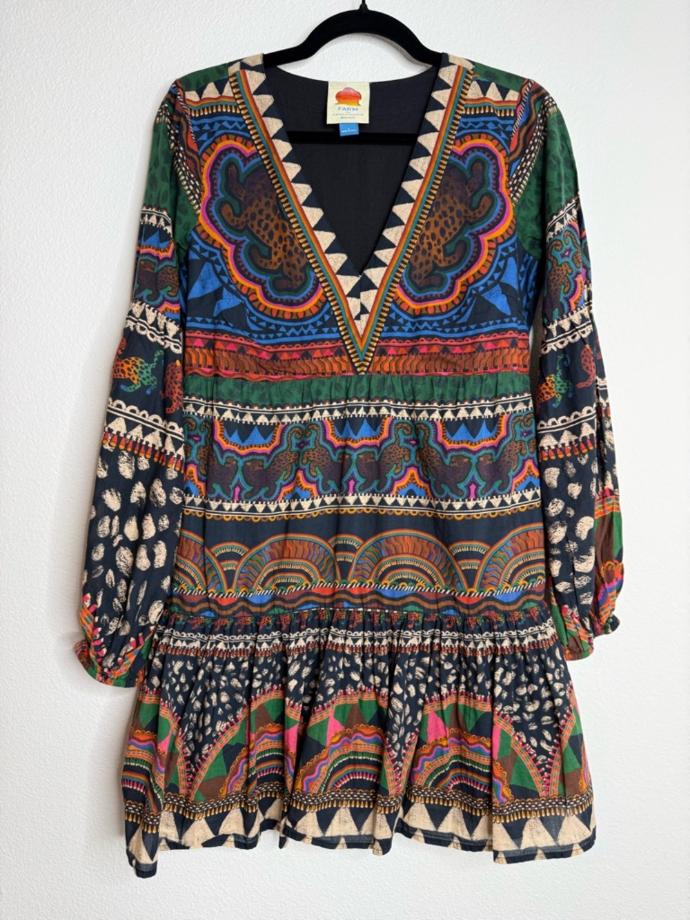 Farm Rio V-Neck Printed Tunic
Dress Sz Small - Picture 5 of 16